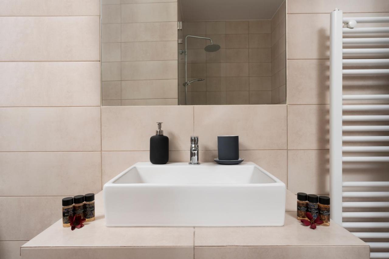 Morum Athens Urban Stay Екстериор снимка