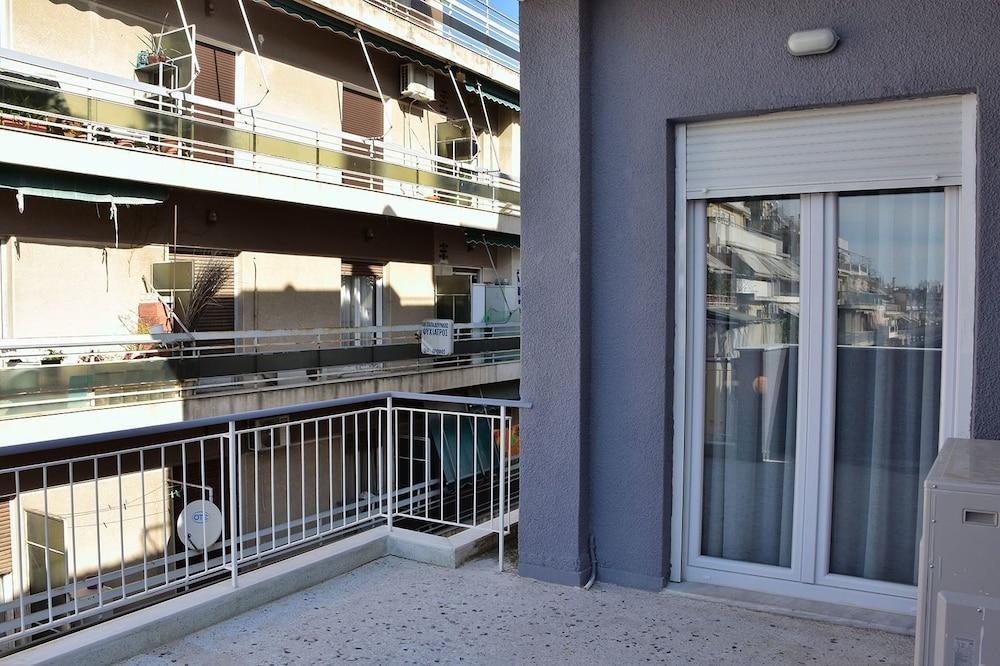 Morum Athens Urban Stay Екстериор снимка